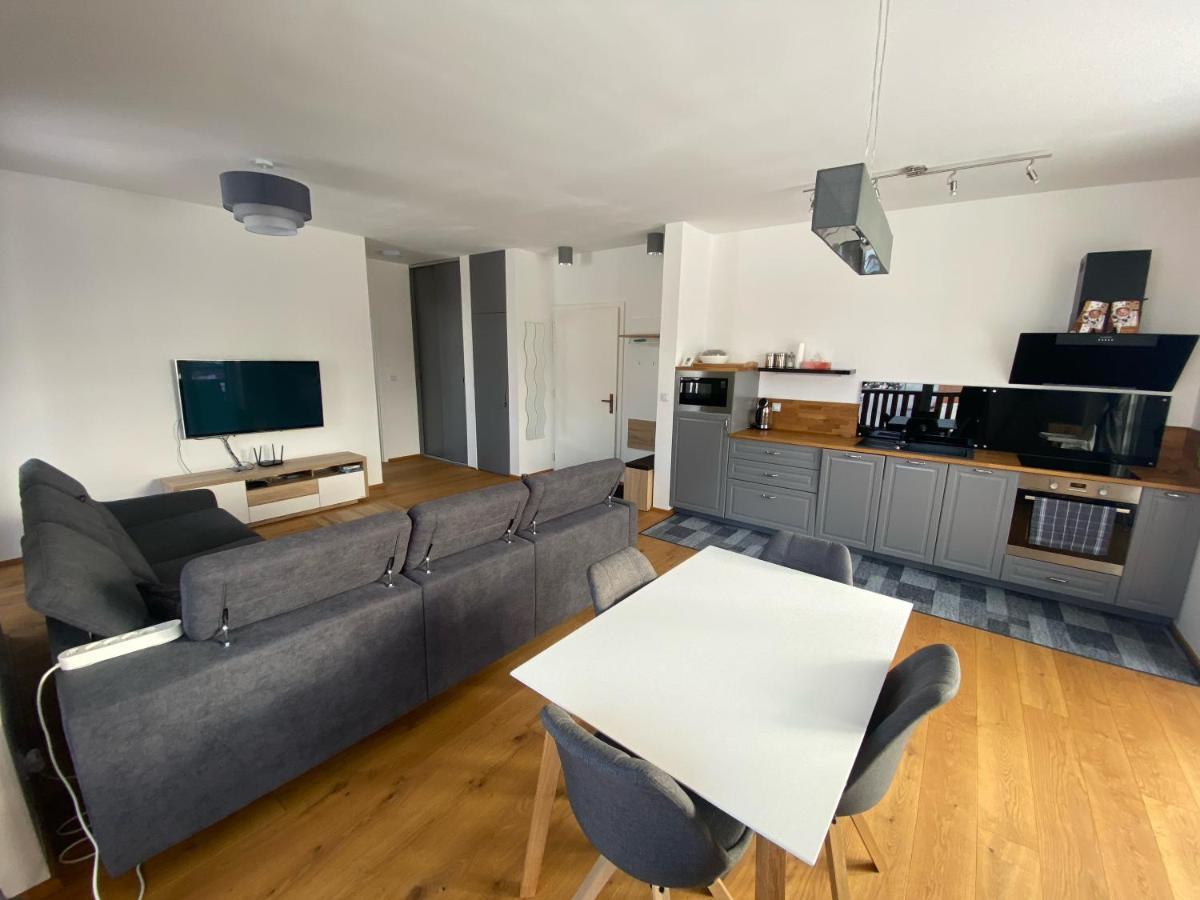 3 Sosny Apartments - Suite 1 Tatranska Strba Exterior photo